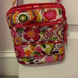 Vera Bradley gross body bag